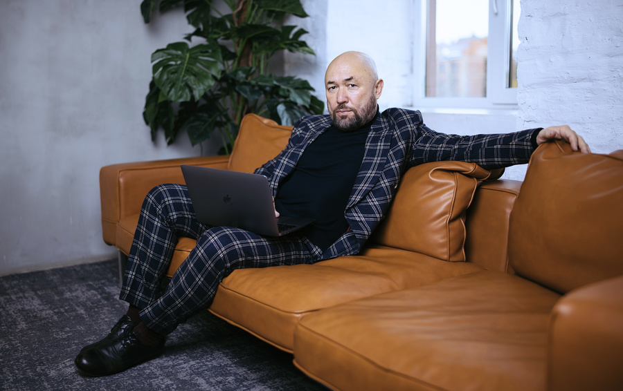 тимур бекмамбетов
