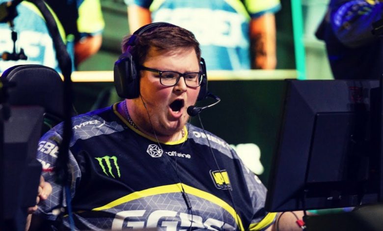 NAVI 2020 победили NAVI 2010 в шоу‑матче по CS:GO